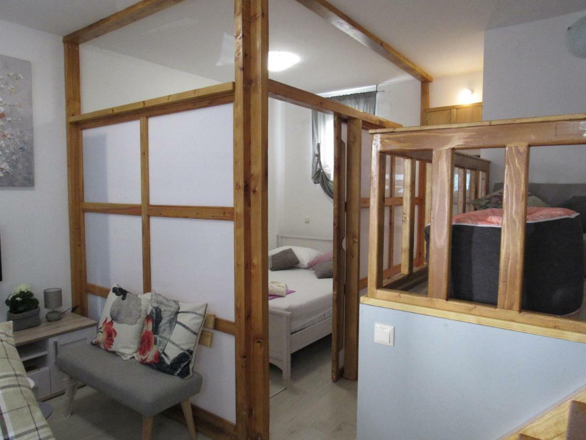 Apartment Tomas Spalato Esterno foto